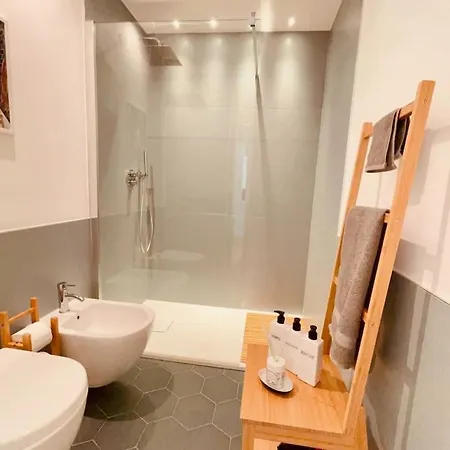 Center, Around Turín